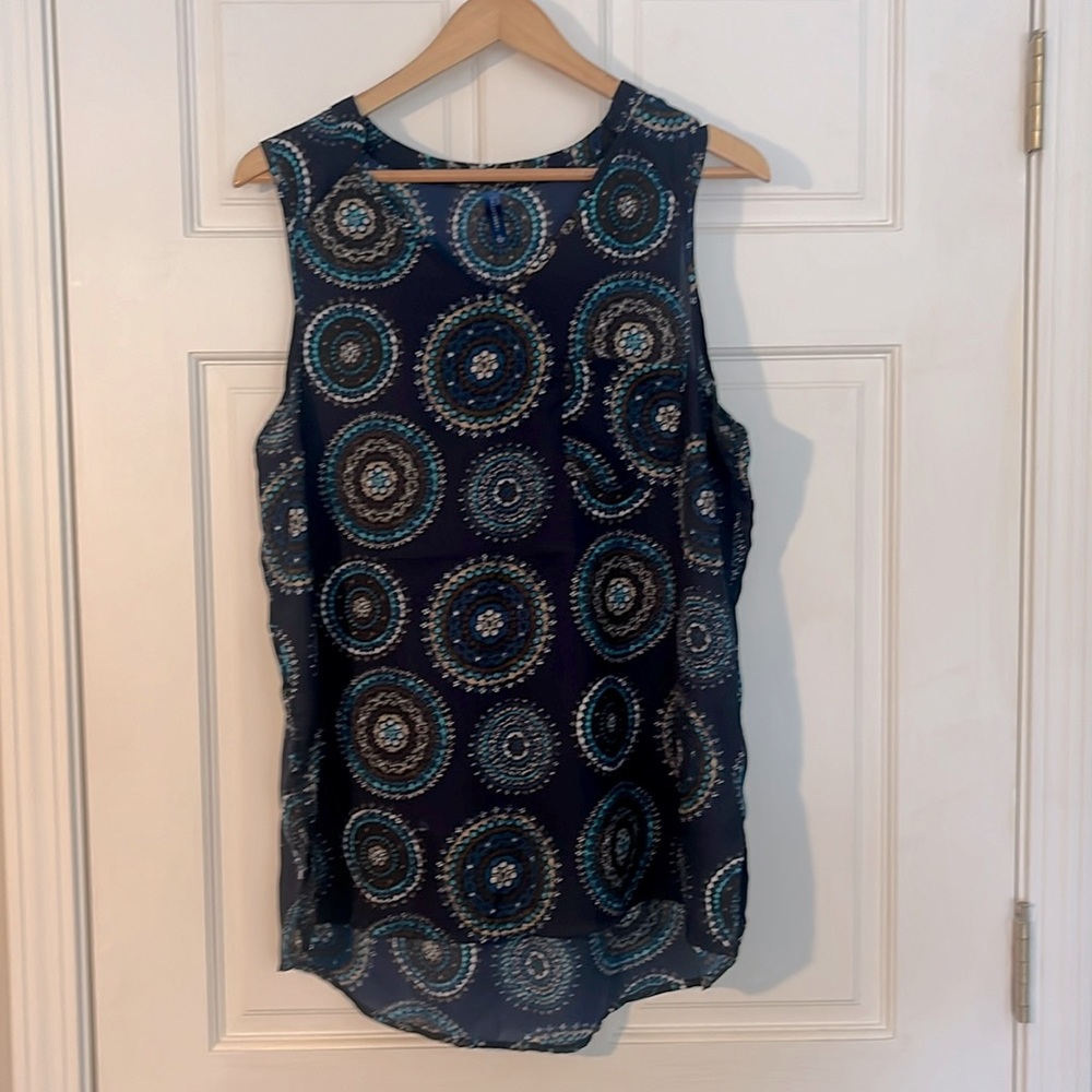 Sleeveless | Polyester | Patterned | Blouse
